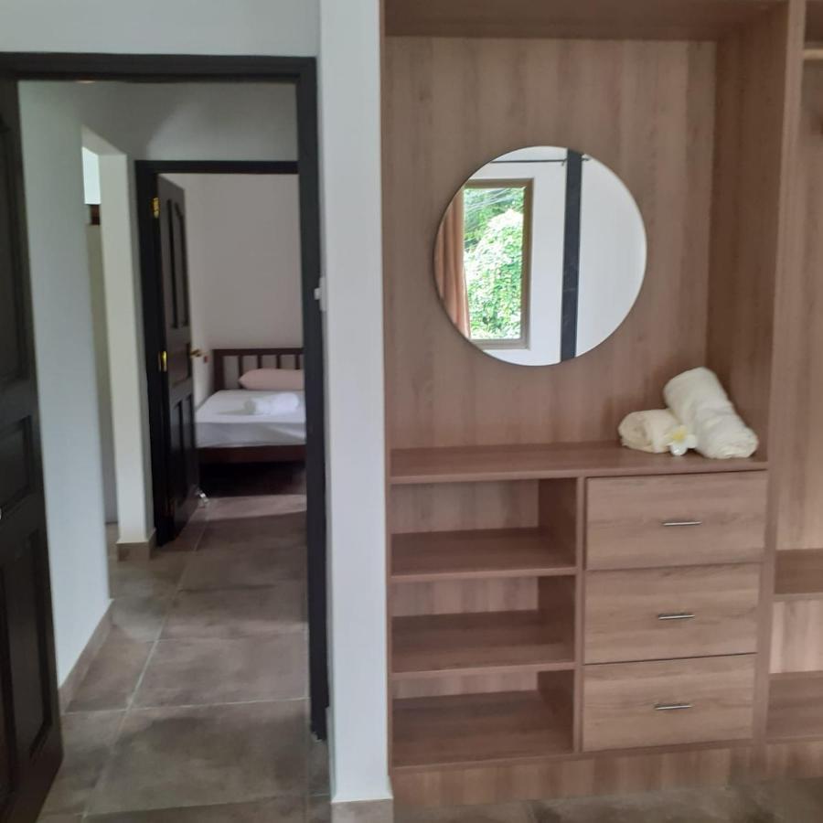 Riverside Mount Simpson Upper Beau Vallon  Exterior foto